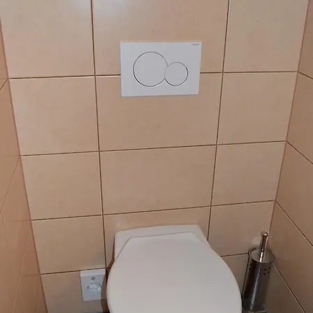 Aréna Hotel 3*